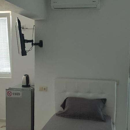 Golem Apartment Buitenkant foto