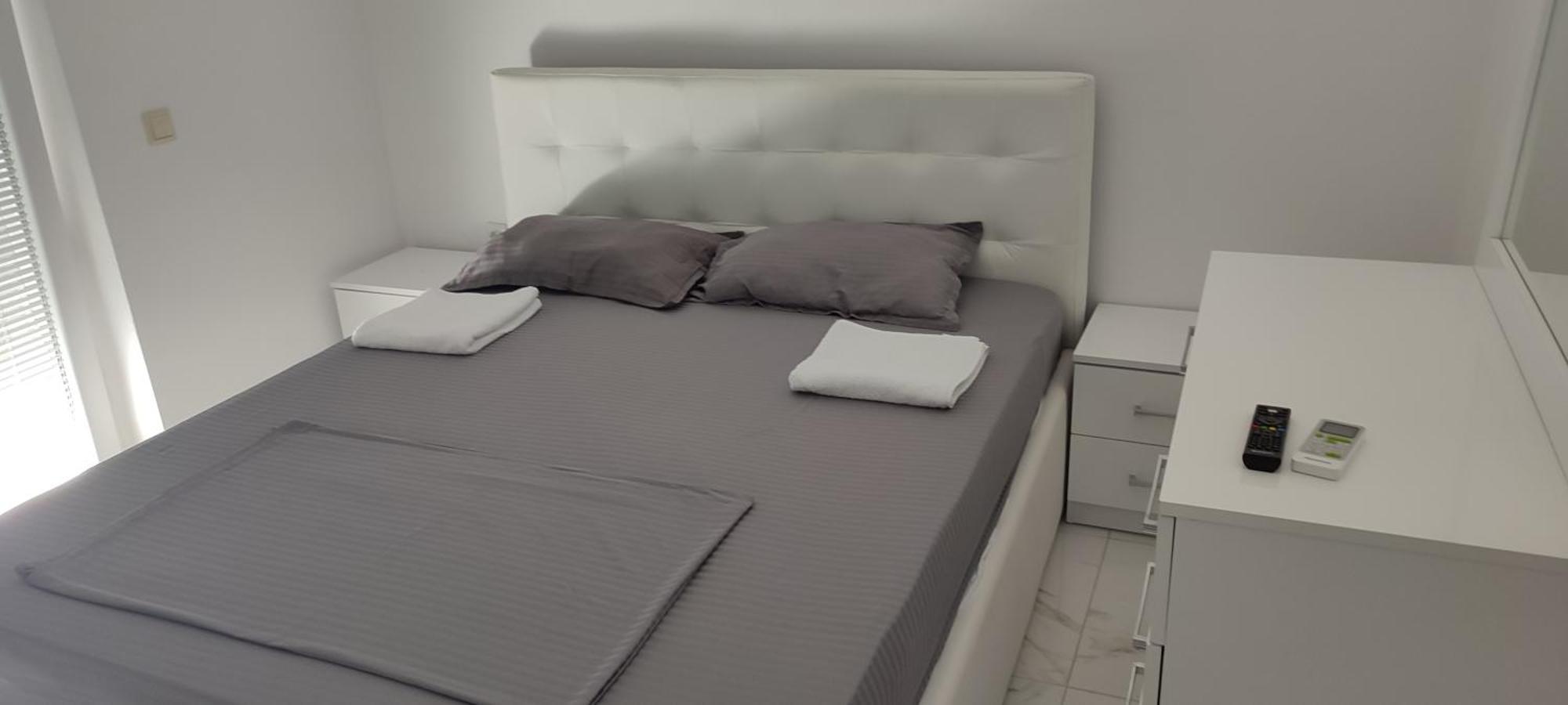 Golem Apartment Buitenkant foto