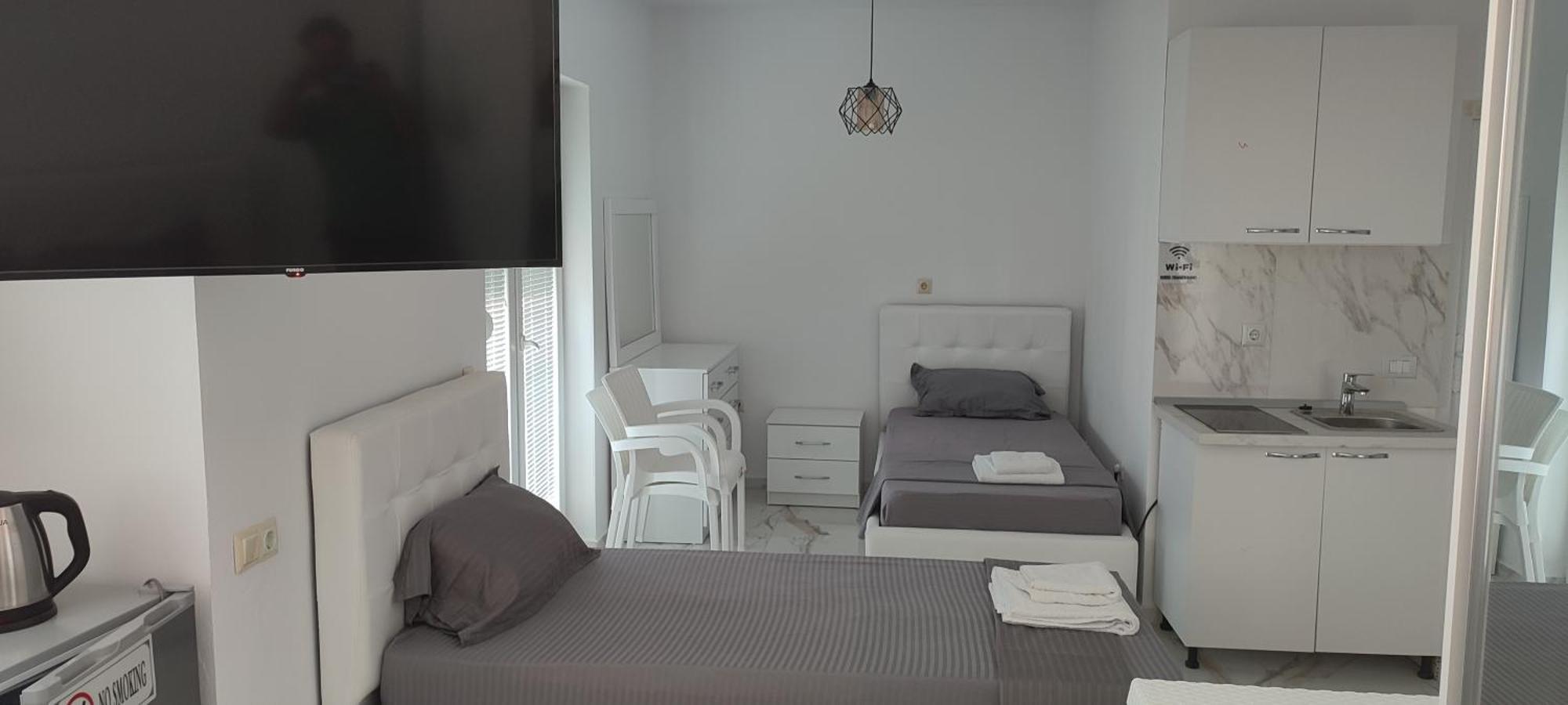 Golem Apartment Buitenkant foto